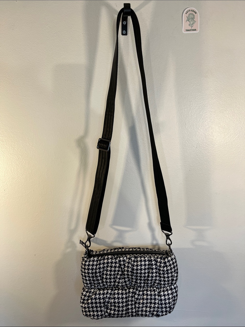 lug Black and White Houndstooth Quilted Crossbody Bag